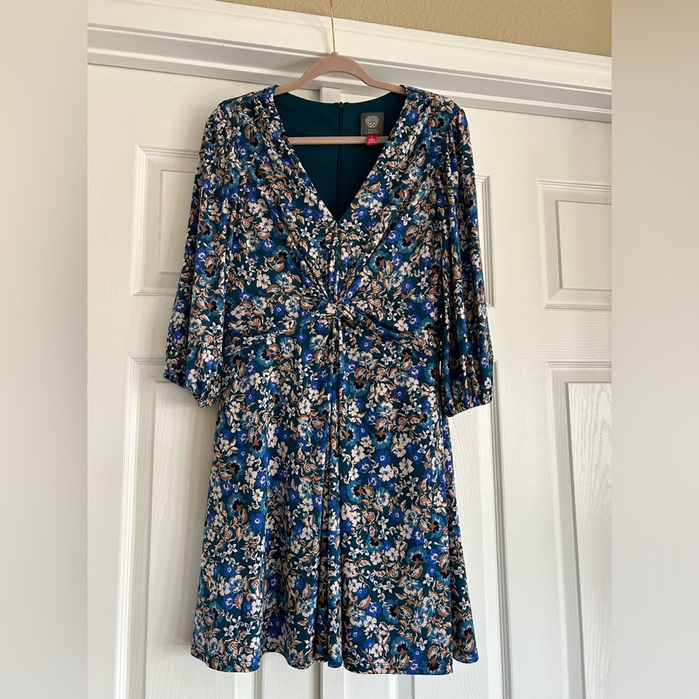 Vince Camuto Floral Dress, size 12
